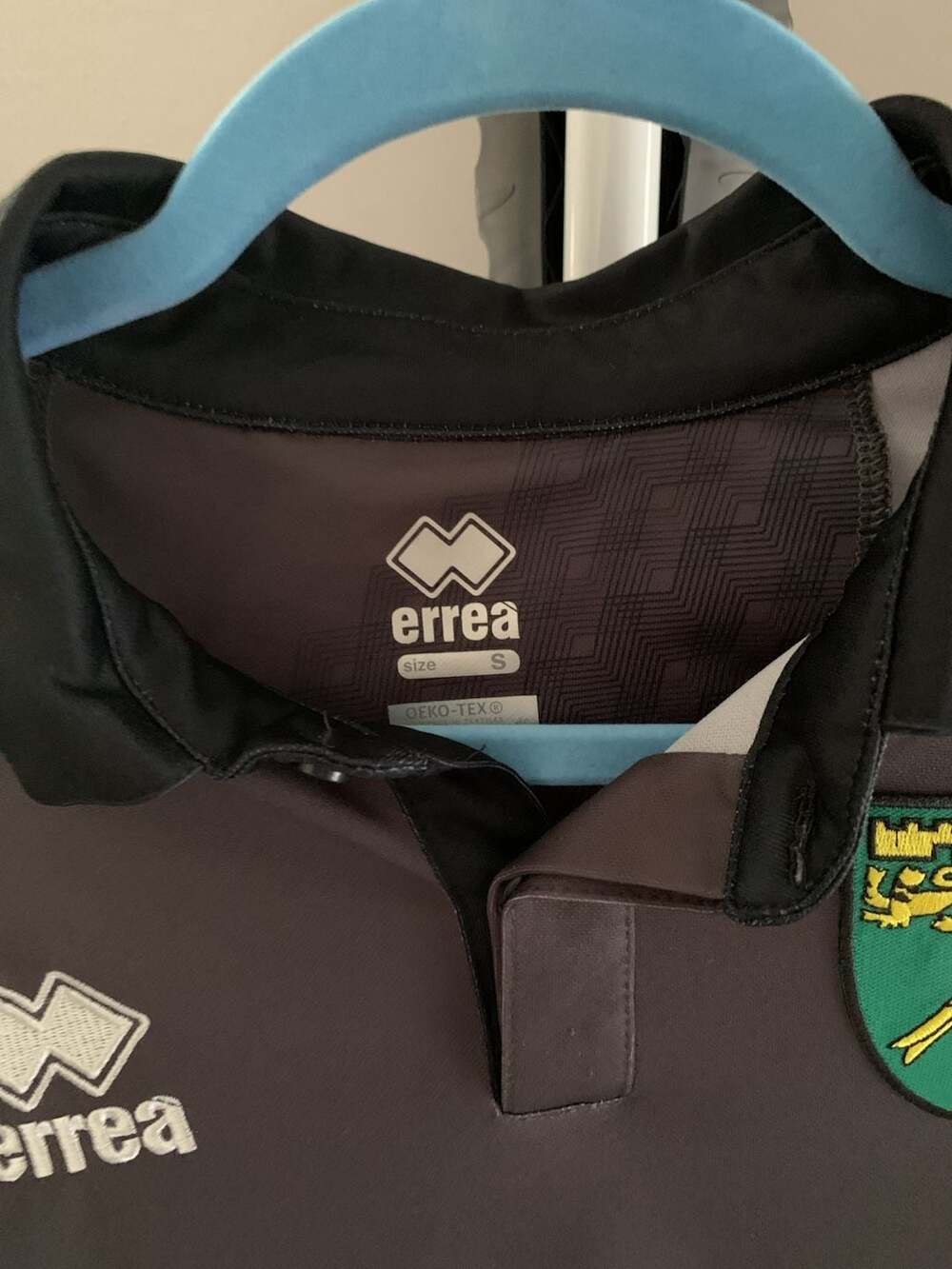 Norwich City 2019-2020 Errea Third Football Shirt Jersey - Size S - Picture 9 of 9